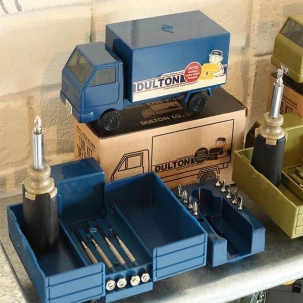 Japanese Dulton truck styling tool box